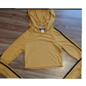 NWT Jrs Medium Say Anything Long Sleeve Cropped T